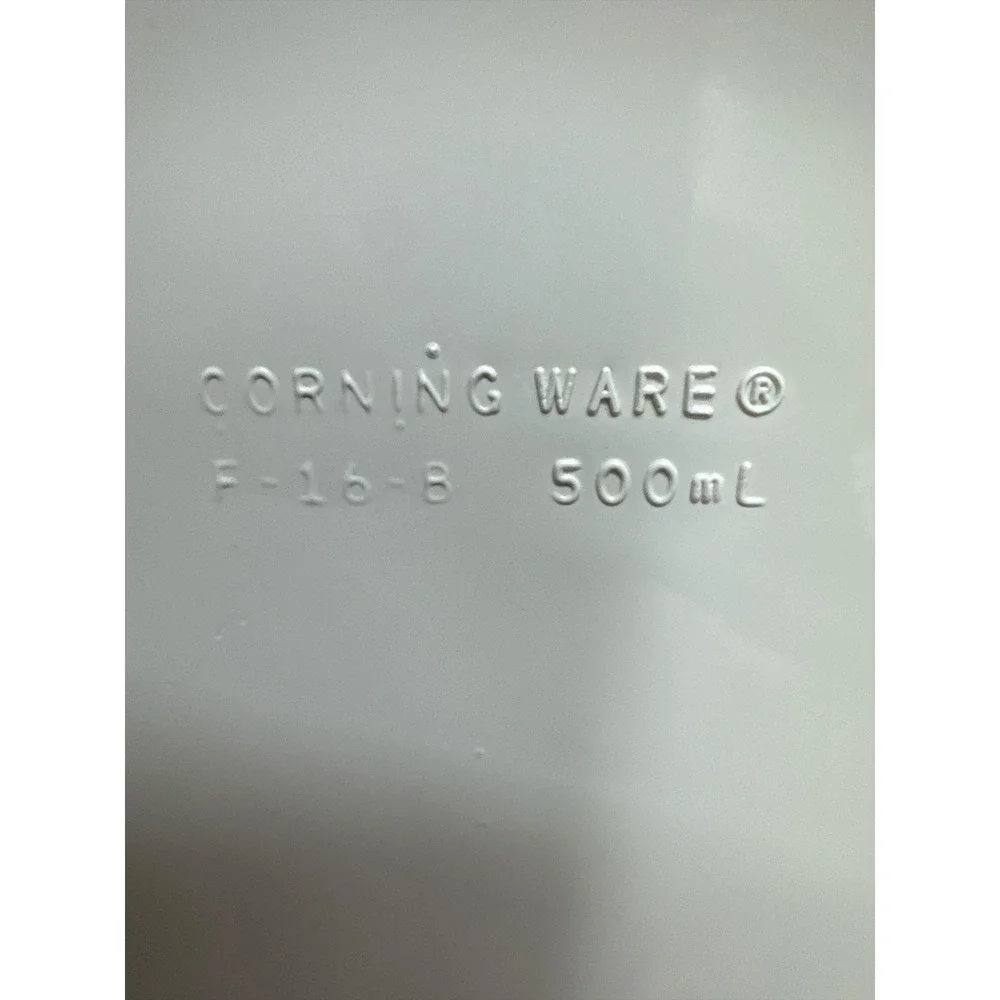 vintage Corning Ware French White ribbed F-16-B 500ml bowl casserole Ramekin